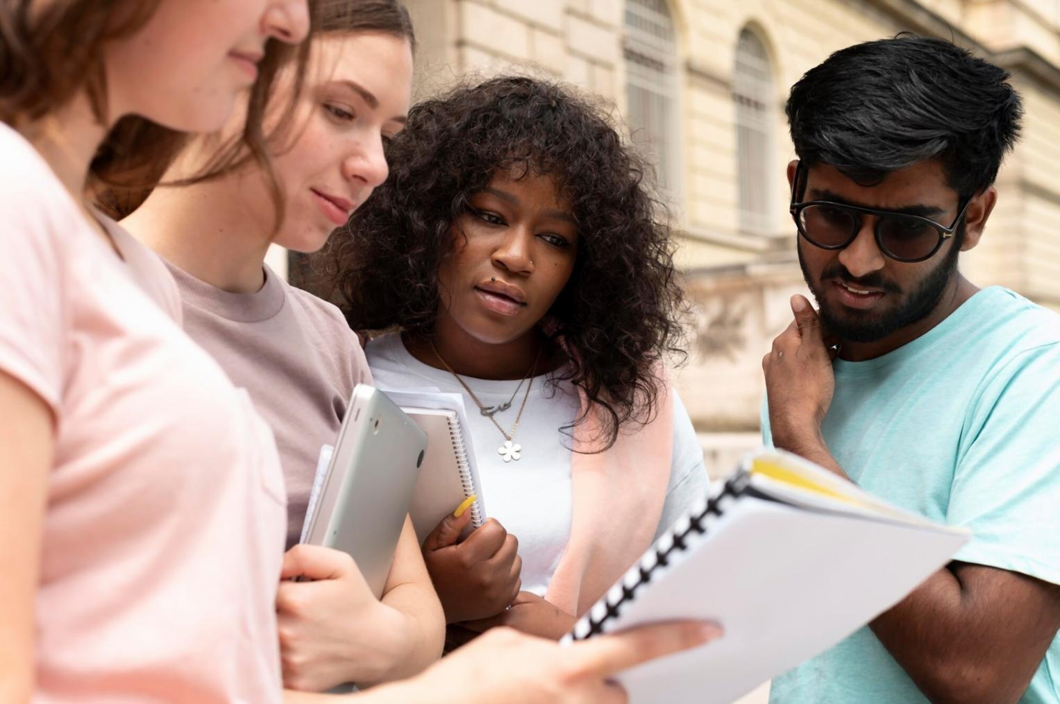 Professionelle Finanzberatung und Schulungsumgebung